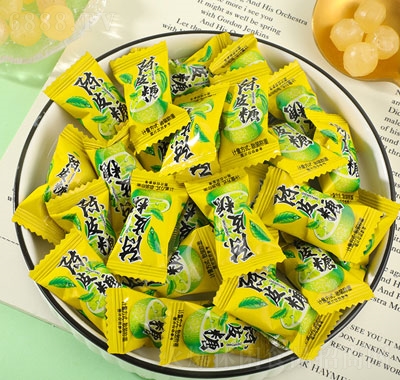 �H���Ƥ�����eС��ʳϲ