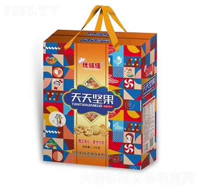 優(yōu)銘佳天天堅(jiān)果1.5千克餅干禮盒過節(jié)送禮休閑零食